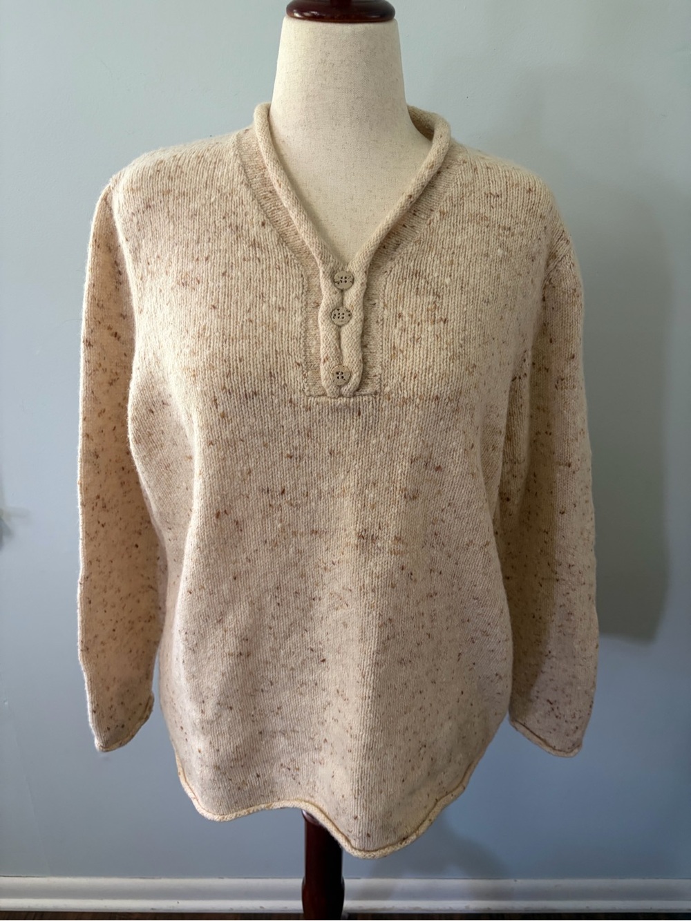 Roll neck Wool Blend C.J. Banks Neutral Granola V-neck Sweater